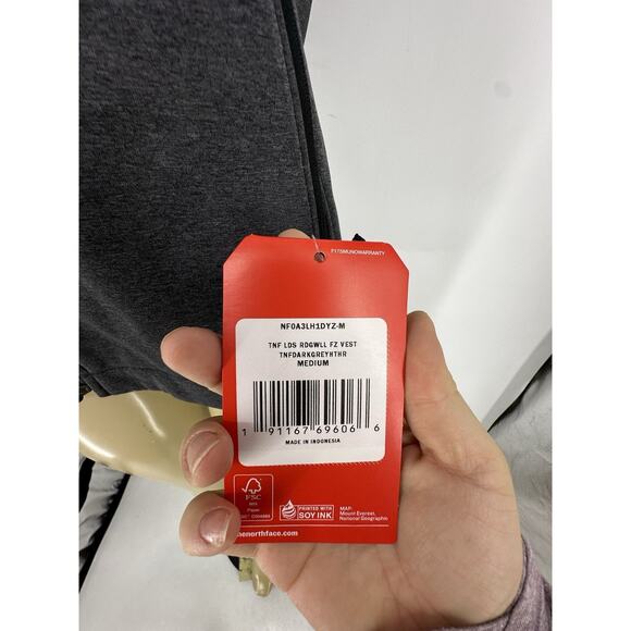 The North Face Medium Women Ridgeline Soft Shell Vest Full Zip “Koya” LOGO CLT - Picture 4 of 8